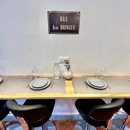 The62 Апартаменти *